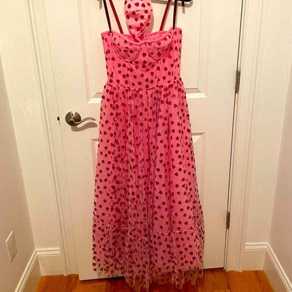 Lirika Matoshi Hearty Heart Dress and Mask - Picture 1 of 5
